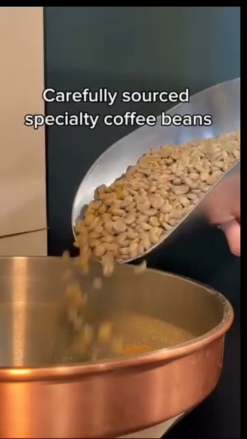 At Asal Yemen: real cafe photos